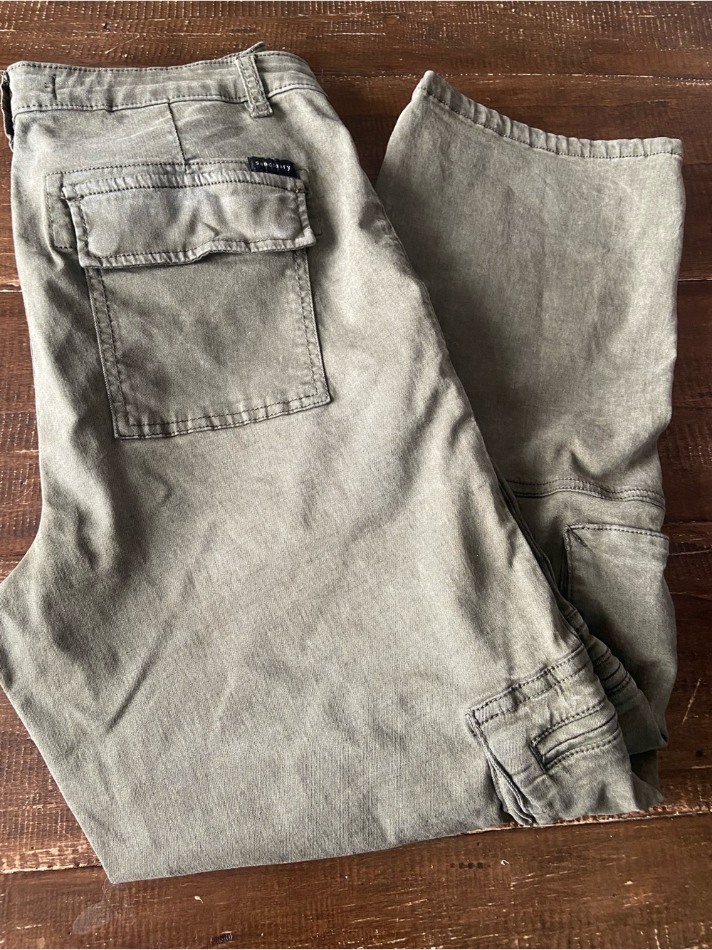 Army green cargo women’s 31 “ Sanctuary” pants, with stretch for comfort